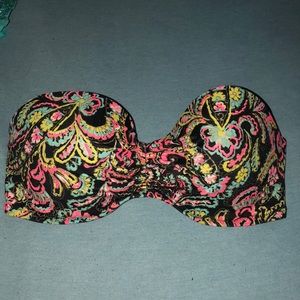 Victoria’s Secret bra-like bandeau swimsuit top